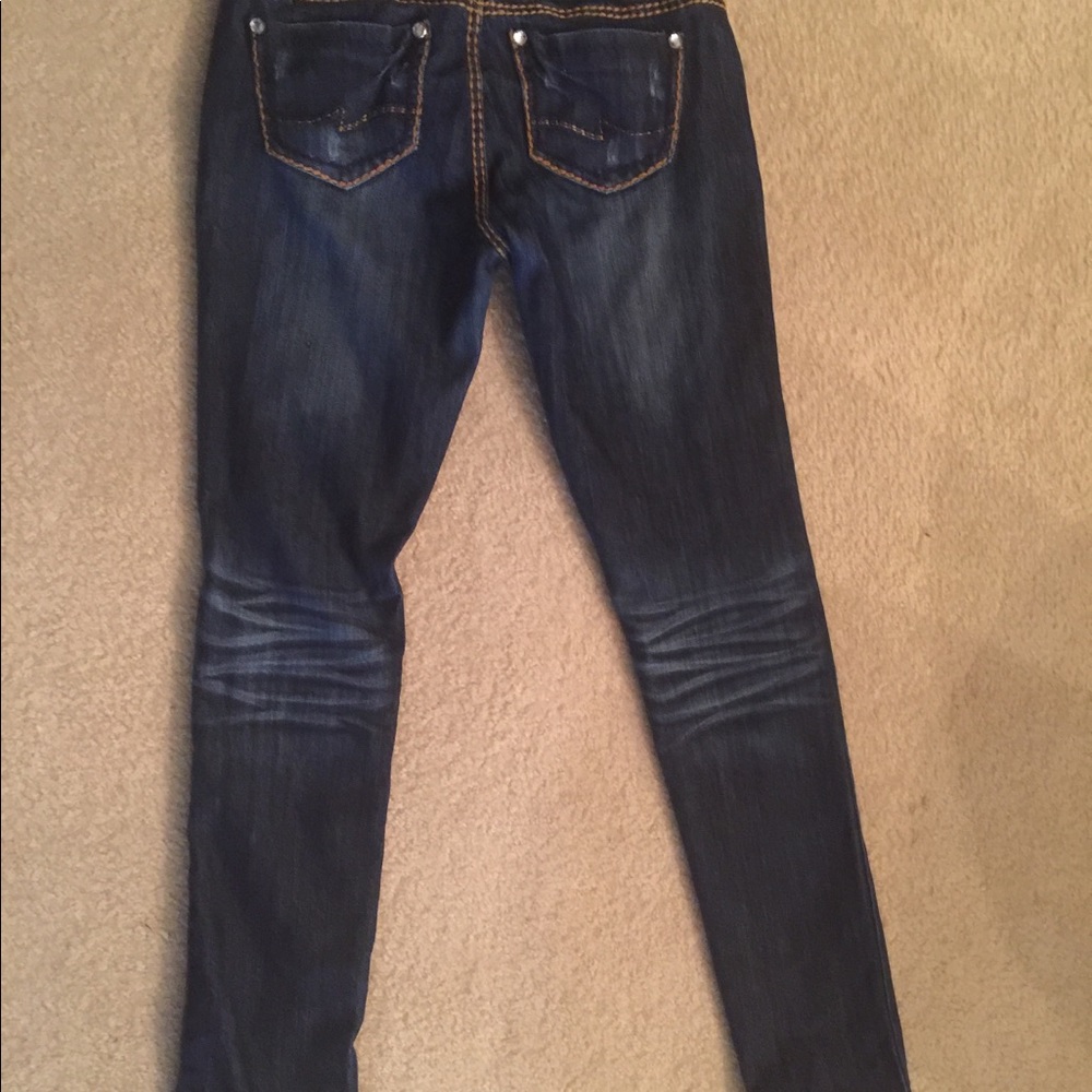 Almost Famous Jeans - Picture 5 of 5